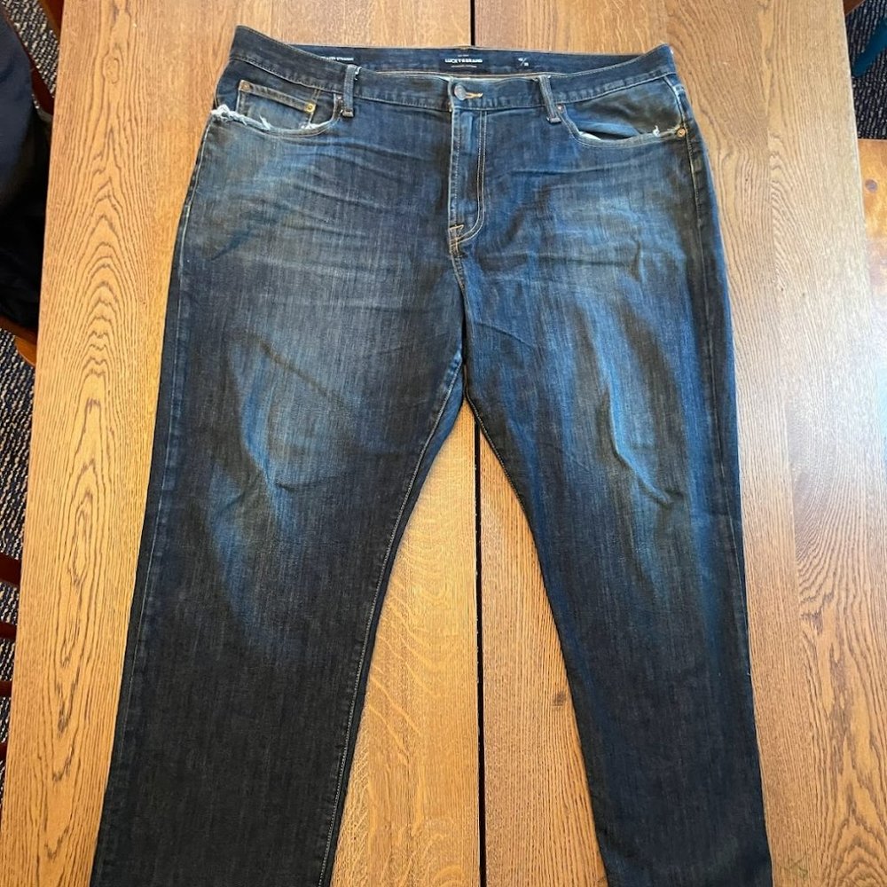 Lucky Brand 181 Relaxed Straight Size 42 / 32